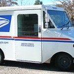 Thief speeds off in Kansas City postal carrier's mail van