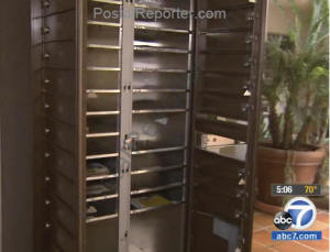 Video: Thieves targeting cluster mailboxes in Davis CA using crow bar