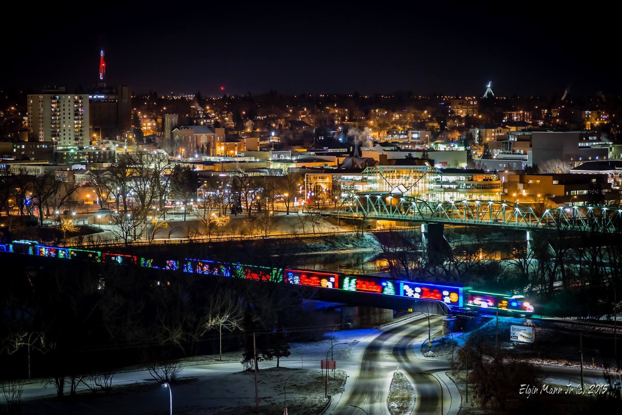 Video: Christmas Holiday Train
