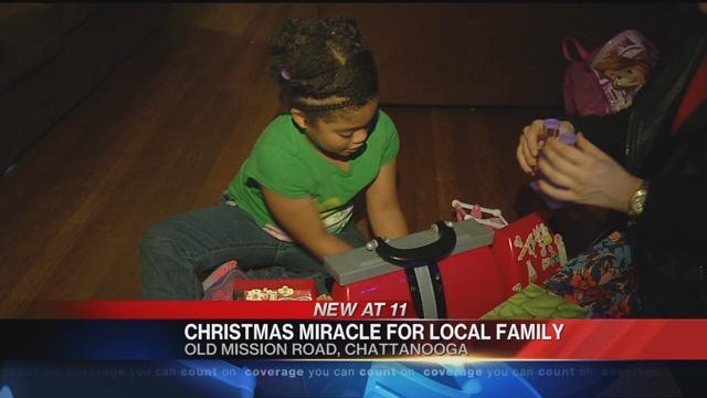 Video: Little girl writes letter to Jesus, postal worker delivers presents on Christmas Eve