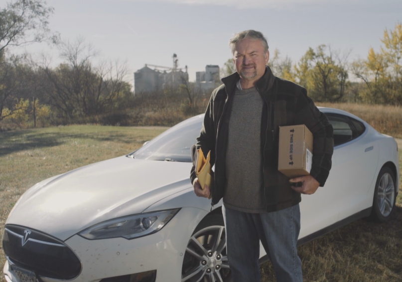 Video: Delivering Mail with the Tesla Model S Video: Delivering Mail with the Tesla Model S