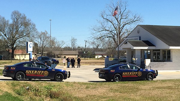 Woman tries to rob Louisiana post office with water gun filled with pepper spray