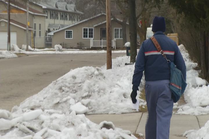 Video: Northern Michigan Mail Carriers Brave Winter Weather