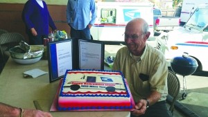 California postal worker retires at age 85