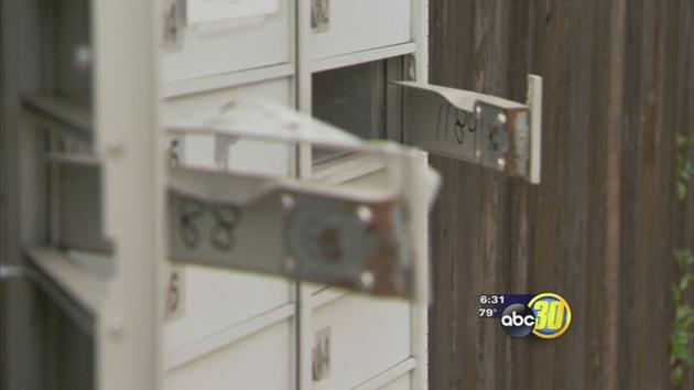 Video: Victims of mail theft say broken boxes aren’t getting fixed