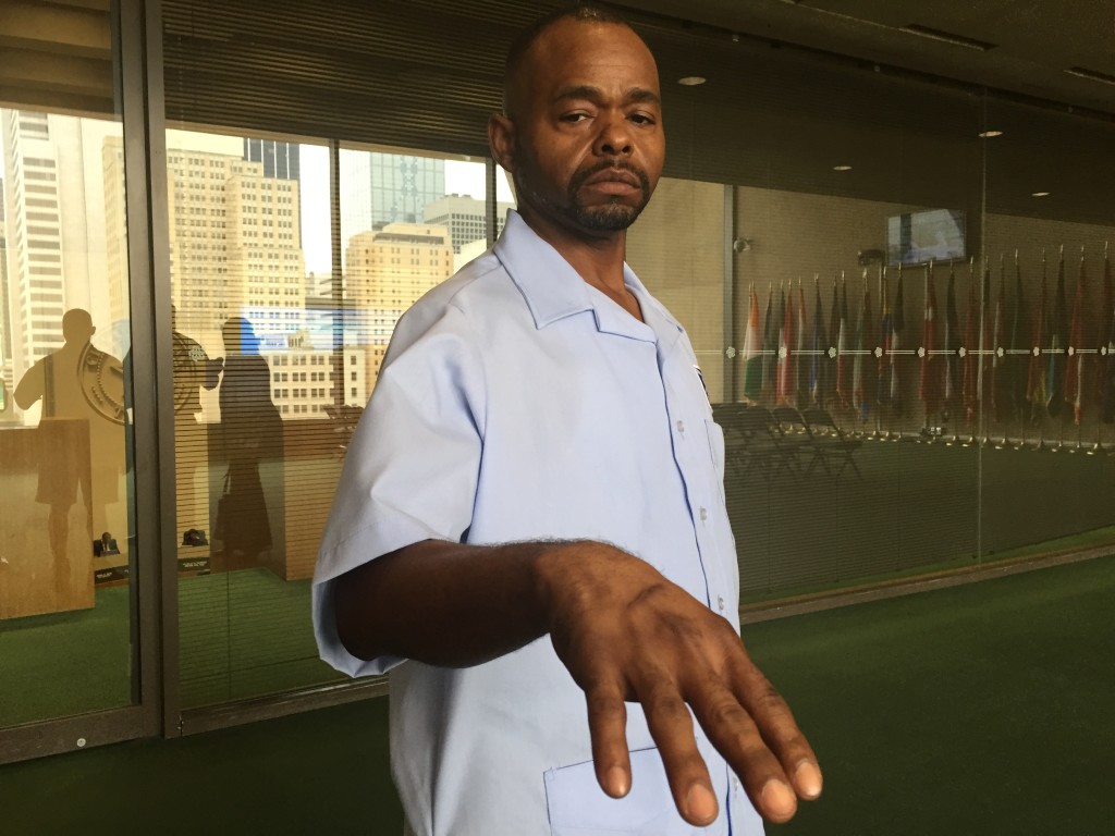 Video: Dallas postal workers worried about increase in loose dog attacks Video: Dallas postal workers worried about increase in loose dog attacks