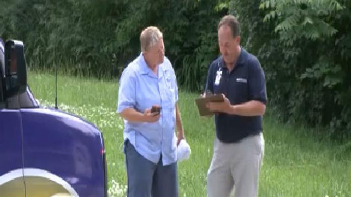 Video: Dog attacks Omaha letter carrier
