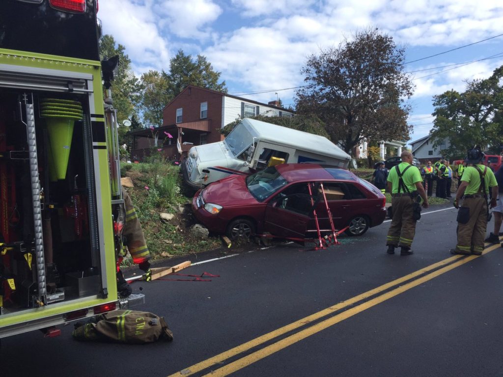 mailtruckcrash