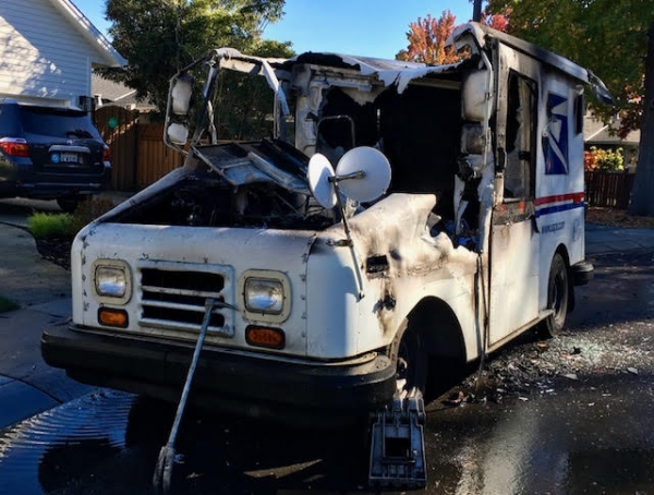 mailtruckfiremenlo