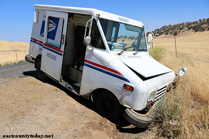 Brentwood-Mailman-IMG_3082