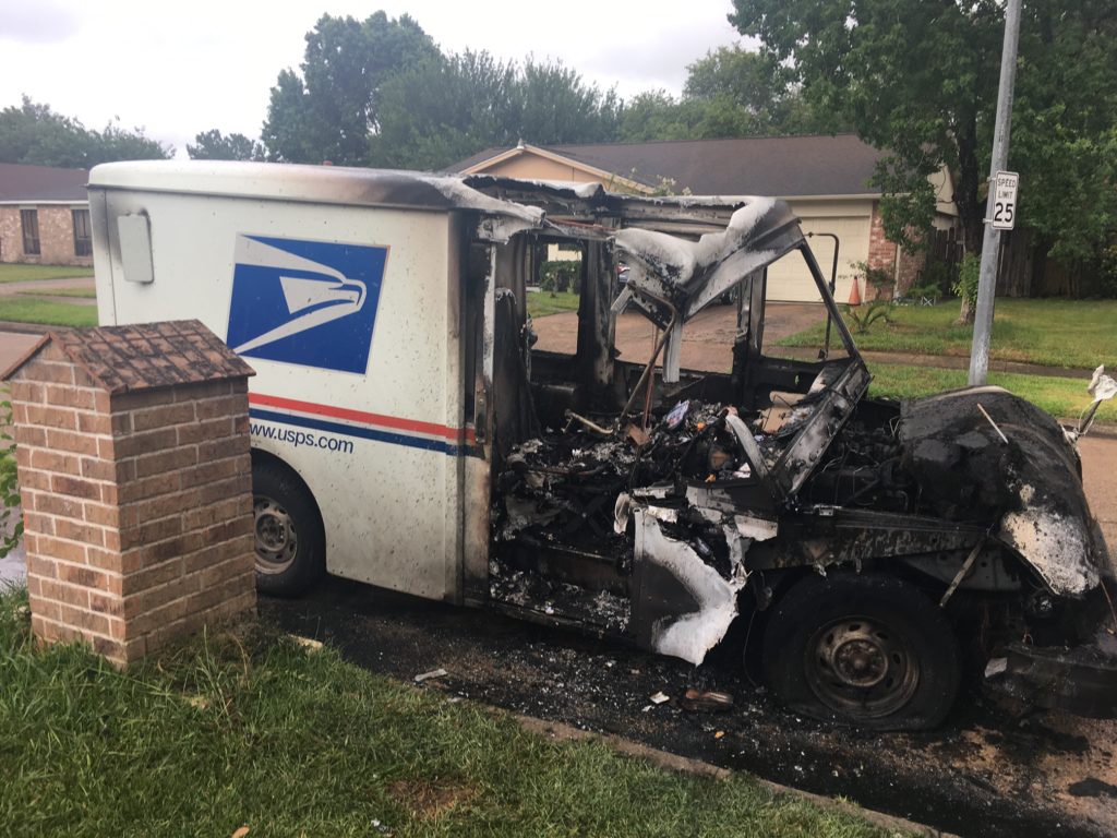 postalworkfireimg1